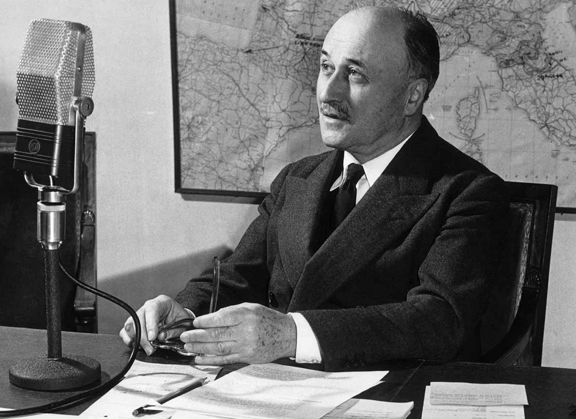 Jean Monnet The Guerilla Bureaucrat LessWrong